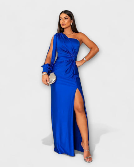 Gisela - Elegantes Kleid mit Raffinesse